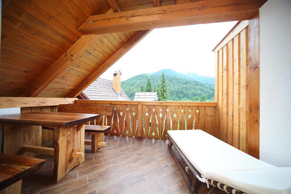 Pod Ponco Apartments ครานสกา โกรา ภายนอก รูปภาพ